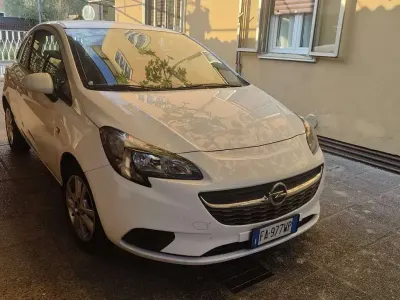 Usata Opel Corsa 69 CV (50 kW) 2015 Bianco Utilitaria