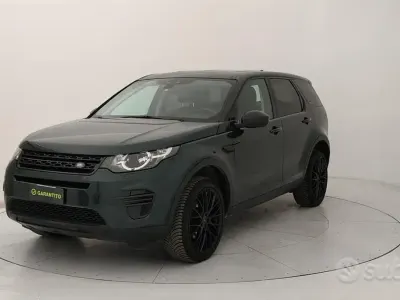 Usata Land Rover Discovery Sport HSE Luxury 150 CV (110 kW) 2017 Verde SUV
