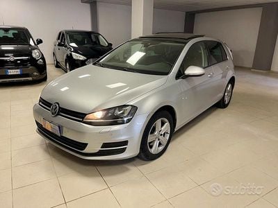 Usata VW Golf VII Highline 149 CV (109 kW) 2017 Grigio Berlina