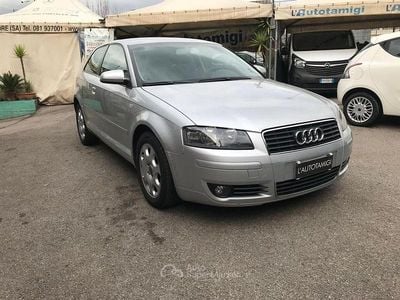Usata Audi A3 Attraction 105 CV (77 kW) 2004 Gray Utilitaria