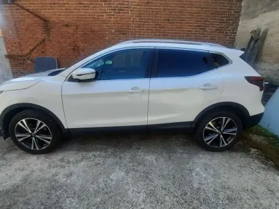 Usata Nissan Qashqai N-Connecta 159 CV (116 kW) 2019 Bianco SUV