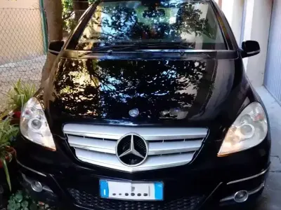 Usata Mercedes B150 95 CV (69 kW) 2008 Monovolume