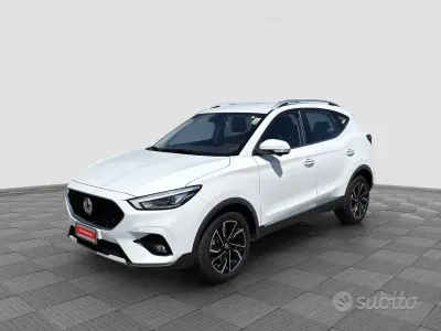 Usata MG ZS Luxury 111 CV (81 kW) 2022 Bianco SUV