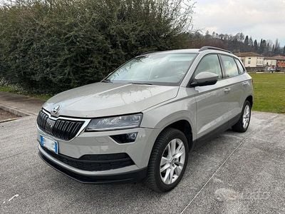 Usata Skoda Karoq SportLine 116 CV (85 kW) 2019 Grigio SUV