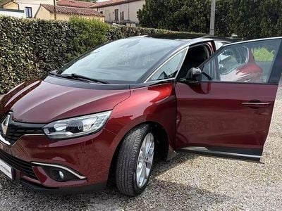 Usata Renault Scénic IV 120 CV (88 kW) 2019 Rosso Monovolume