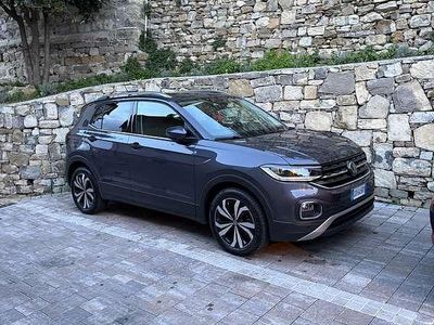 Usata 2023 VW T-Cross Style SUV | 25.000 € (Cara)