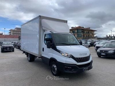 Occasion Iveco Daily 136 ch (100 kW) 2021 Blanc