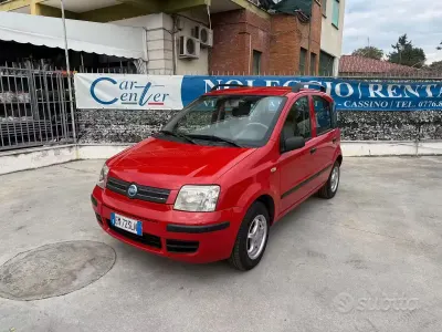 Usata Fiat Panda 60 CV (44 kW) 2012 Rosso Utilitaria