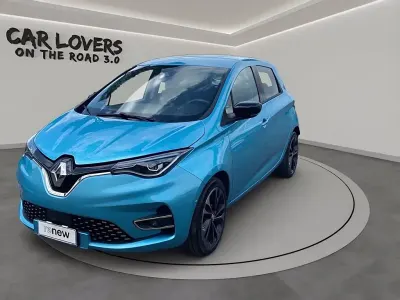 Begagnad Renault Zoe Iconic 100 kW (136 HK) 2023 Blå Halvkombi