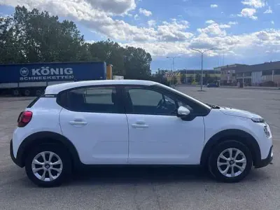 Begagnad Citroën C3 83 HK (61 kW) 2023 Vit Halvkombi