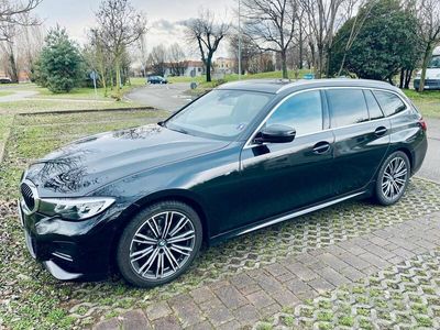 usata BMW 318 d Touring MSport nera