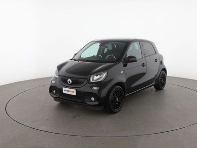Usado Smart ForFour Basis 70 CV (51 kW) 2016 Negro Utilitario