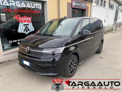 Usata VW Multivan Life 150 CV (110 kW) 2023 Viola Furgone