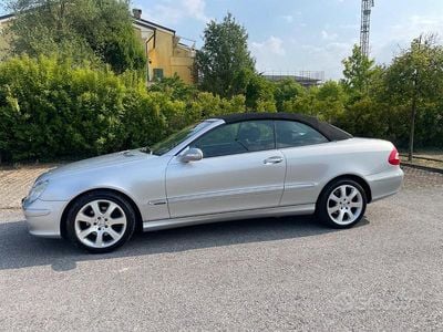 Usata Mercedes CLK200 163 CV (119 kW) 2003 Grigio Cabrio