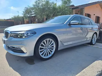 Usata BMW 520 Luxury Line 190 CV (139 kW) 2018 Argento Station wagon
