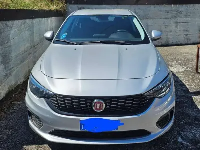 Usata Fiat Tipo Easy 95 CV (69 kW) 2019 Argento Berlina