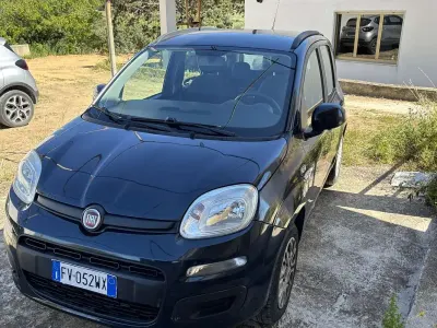 Usata Fiat Panda Lounge 69 CV (50 kW) 2019 Blu/azzurro Utilitaria
