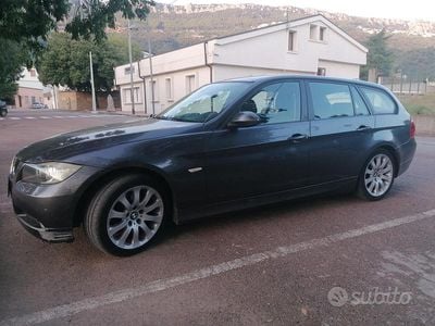 Usata BMW 320 163 CV (119 kW) 2006 Grigio Station wagon