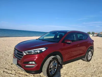 Usata Hyundai Tucson 116 CV (85 kW) 2017 Rosso SUV