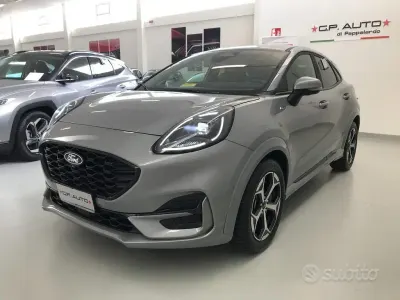 Usata Ford Puma ST-Line 125 CV (91 kW) 2025 Grigio SUV