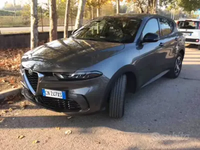 Usata Alfa Romeo Tonale Super 131 CV (96 kW) 2023 Grigio SUV
