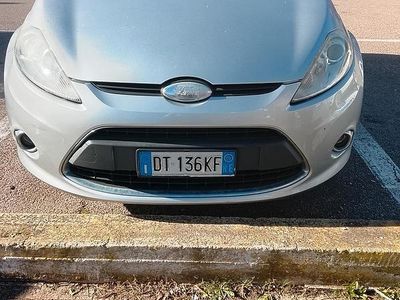 Second-hand Ford Fiesta 75 CP (55 kW) 2010 Hatchback