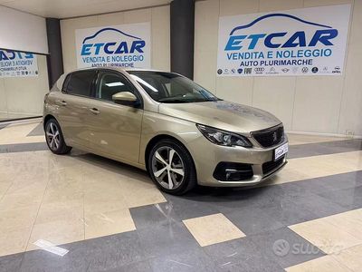 Usata Peugeot 308 GT-line 131 CV (96 kW) 2018 Giallo Berlina