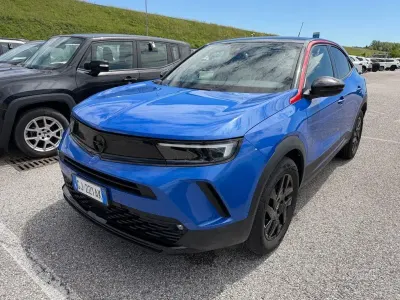 Usata Opel Mokka GS Line 110 CV (80 kW) 2022 Grigio SUV