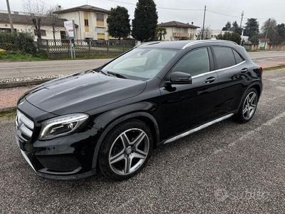 Mercedes GLA220