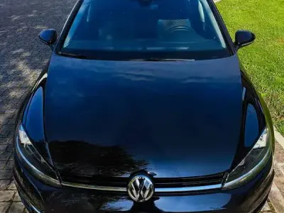 Usata VW Golf VII IQ Drive 116 CV (85 kW) 2019 Nero Berlina