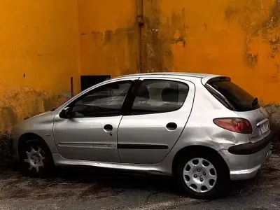 Begagnad Peugeot 206