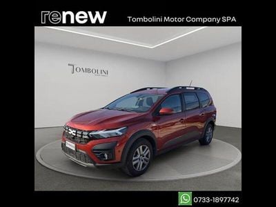 Usata Dacia Jogger Expression 100 CV (73 kW) 2023 Arancione Monovolume