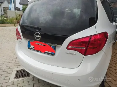 Occasion Opel Meriva Cosmo 120 ch (88 kW) 2011 Monospace