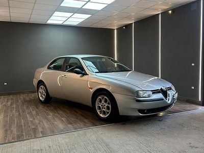 Usata Alfa Romeo 156 116 CV (85 kW) 2002 Grigio Berlina