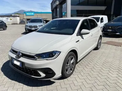 Usata VW Polo R-line 95 CV (69 kW) 2023 Utilitaria