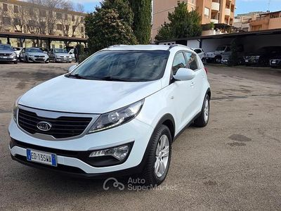 Usata Kia Sportage Active 116 CV (85 kW) 2011 Bianco SUV