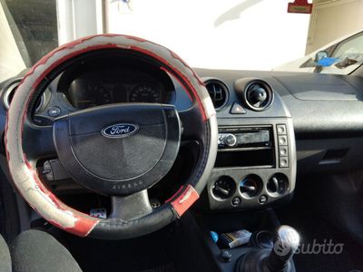 usata Ford Fiesta Fiesta 1.1i cat 3 porte Ghia