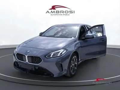 Nuova BMW 120 M Sport 170 CV (125 kW) 2026 Brooklyn grey metallic Utilitaria