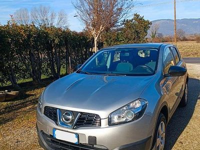 Usata Nissan Qashqai 117 CV (86 kW) 2010 Grigio SUV