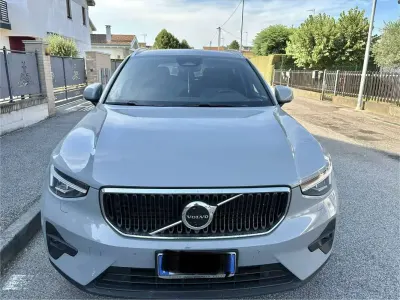 Usata Volvo XC40 Core 163 CV (119 kW) 2023 SUV