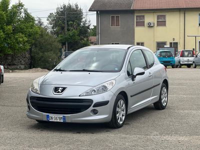 usata Peugeot 207 1.4 Benzina