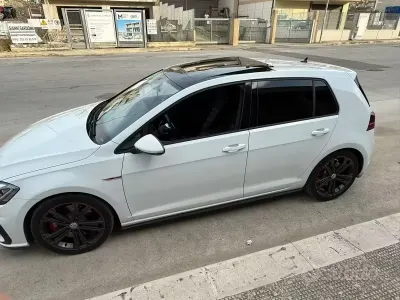 Usata VW Golf VIII GTI 245 CV (180 kW) 2022 Bianco Berlina