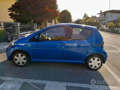 Usata Toyota Aygo 68 CV (50 kW) 2010 Utilitaria