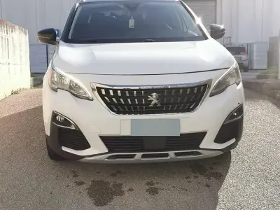 Usata Peugeot 3008 Crossway 131 CV (96 kW) 2018 Bianco SUV