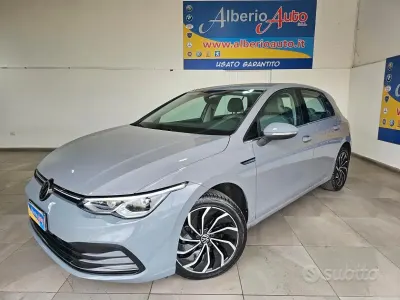 Usata VW Golf VII Style 150 CV (110 kW) 2021 Grigio Utilitaria
