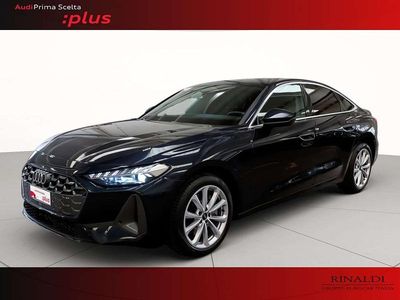 Usata Audi A5 Business 204 CV (150 kW) 2025 Blu firmamento metallizzato Berlina