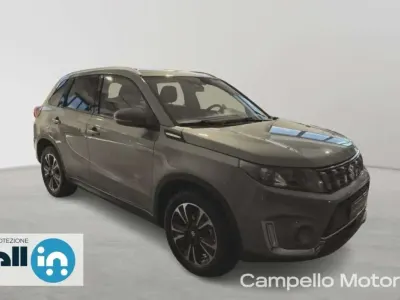 Usata Suzuki Vitara 111 CV (81 kW) 2019 Grigio SUV