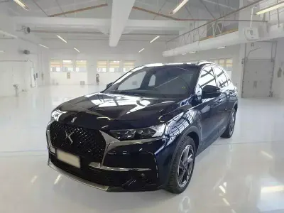 Usata DS Automobiles DS7 Crossback Grand Chic 130 CV (95 kW) 2022 Nero SUV