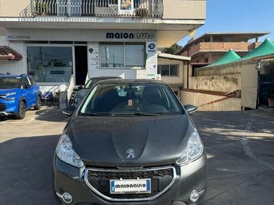 usata Peugeot 208 1.4 8V HDi 68CV 5p. Active