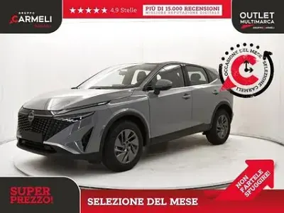 Nuova Nissan Qashqai Acenta 140 CV (102 kW) 2025 Newport grey SUV